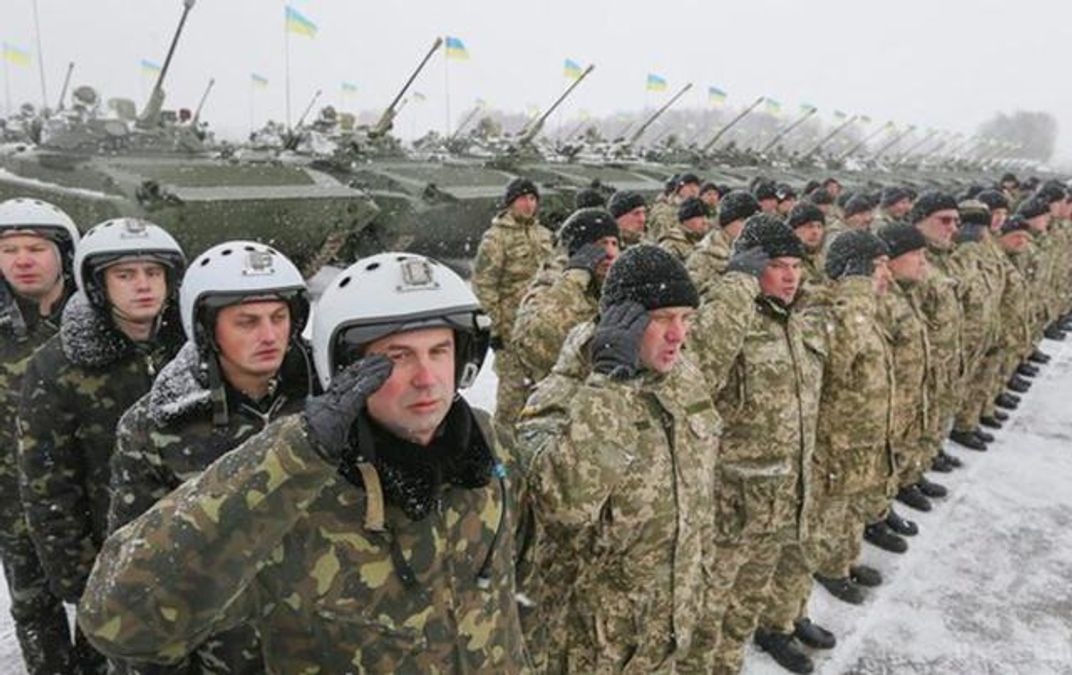 Командующим ВСУ запретили покупать авто и мобильники Командующим ВСУ запретили покупать авто и мобильники