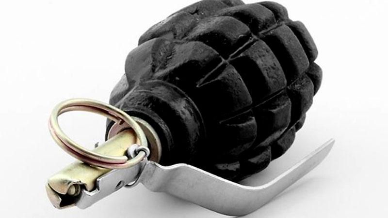 Екс-боєць АТО підірвав себе на виході з кафе
Екс-боєць АТО підірвав себе на виході з кафе