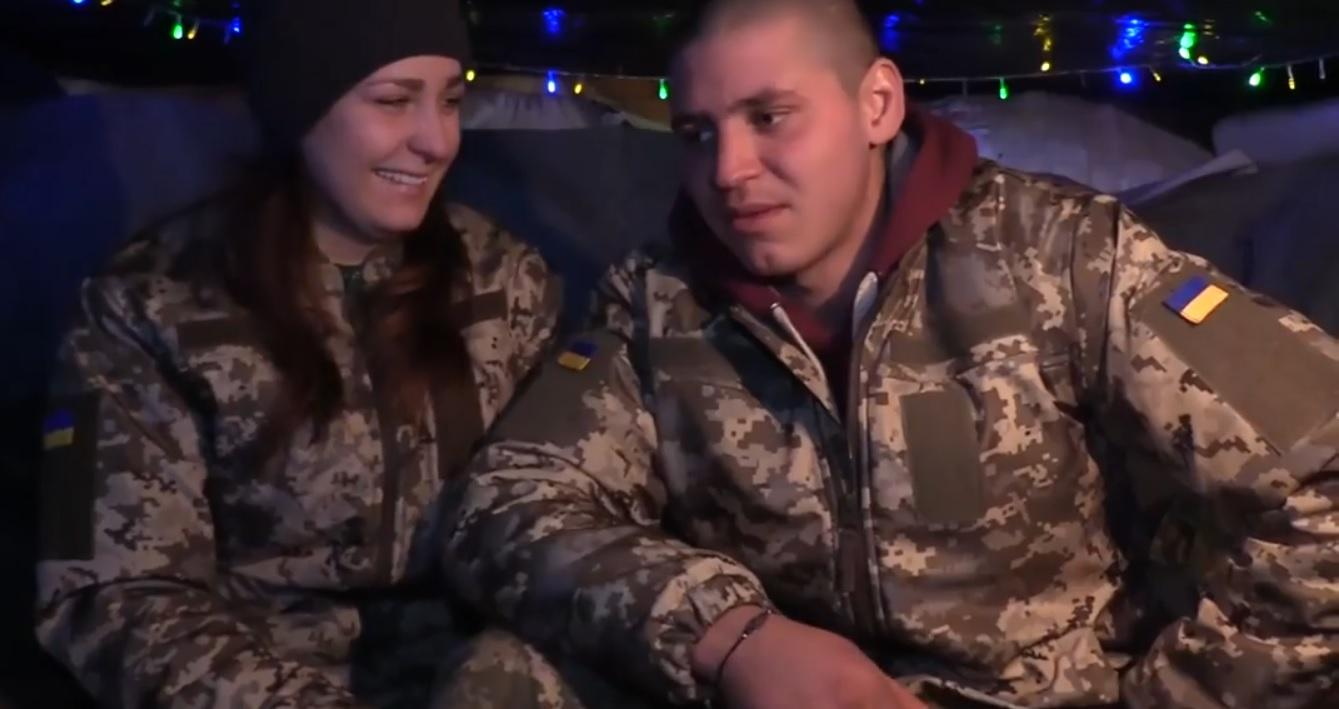 Любовь на передовой – военные поделились трогательной историей
