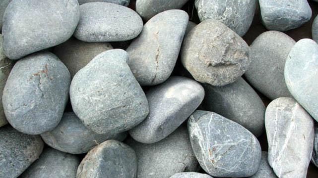 Российских туристов забросали камнями в Абхазии