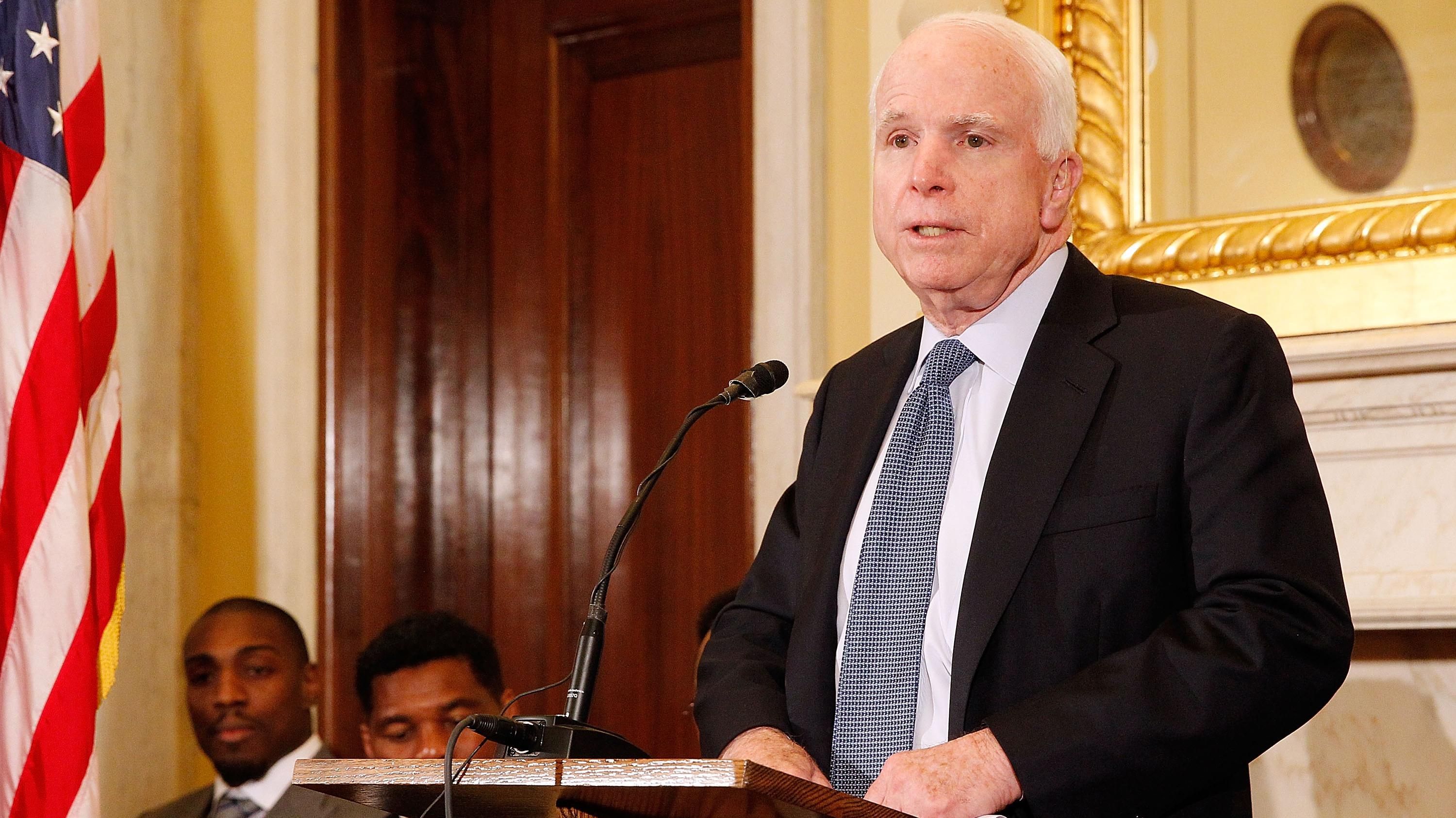 Сенатор Маккейн оприлюднив рецепт, як Україна може протистояти Росії Сенатор Маккейн оприлюднив рецепт, як Україна може протистояти Росії