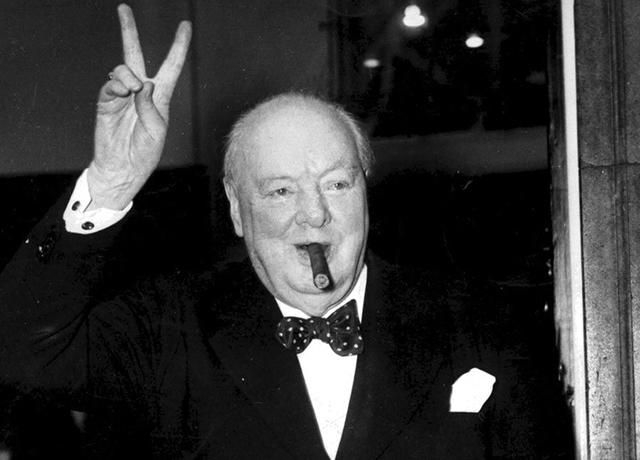 Черчилль вірив в інопланетян: знайшли неопубліковане есе політика