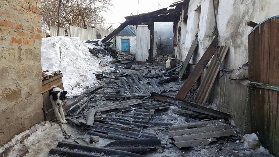 Авдеевка сегодня: волонтер показал жуткие руины после нового обстрела