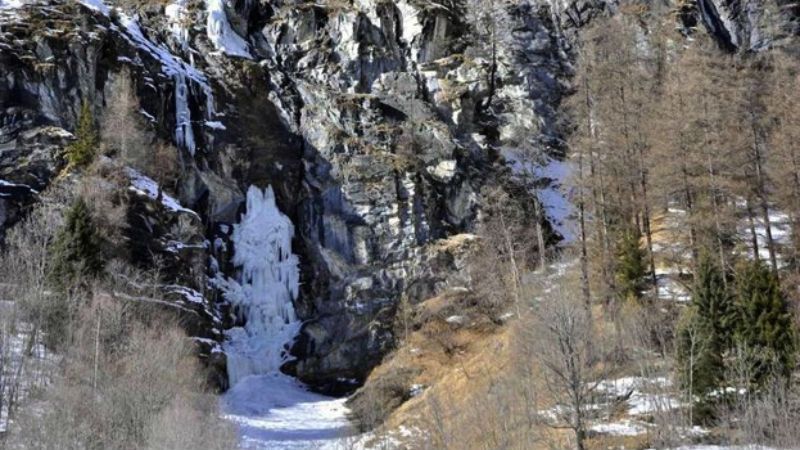 Моторошний обвал льоду в Альпах: загинула майже вся група туристів