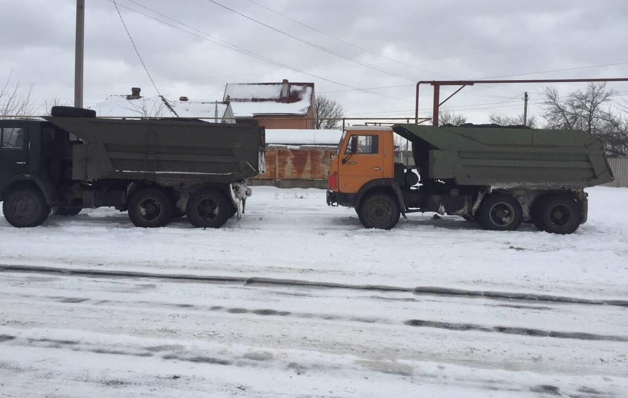 На Луганщині затримали вантажівку з незаконним вугіллям