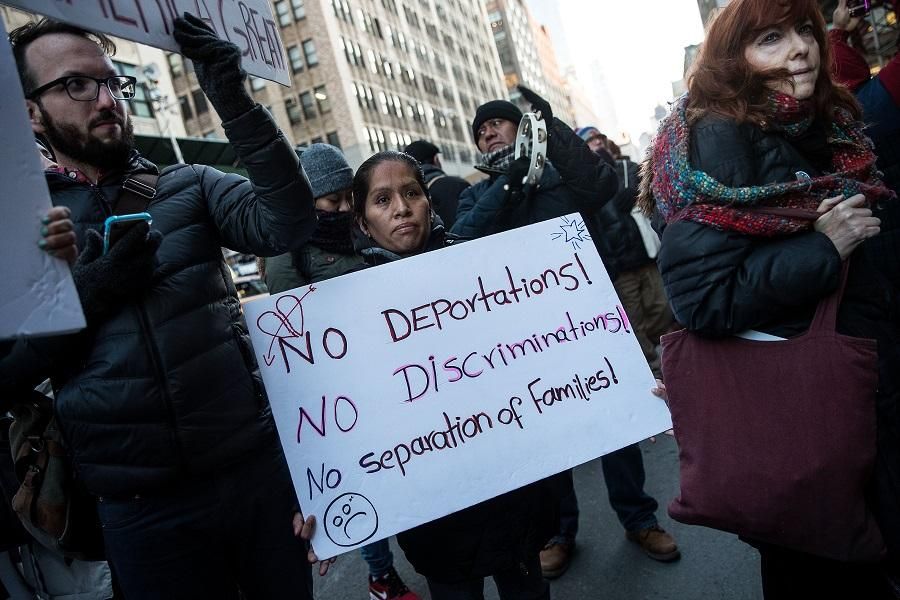 Иммигранты США затеяли красноречивое акцию