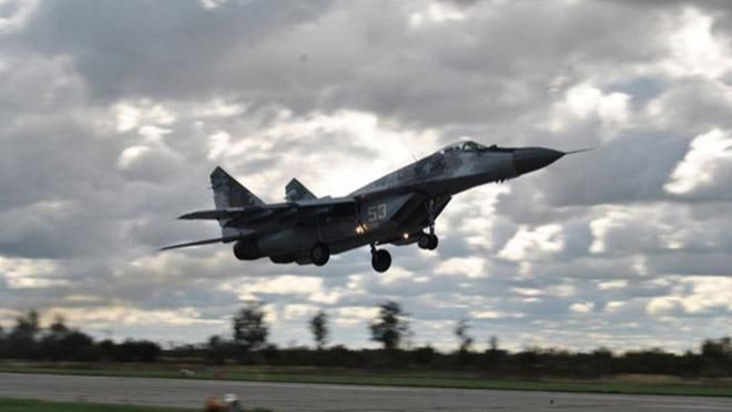 Як тактична авіація захищає небо мирної України