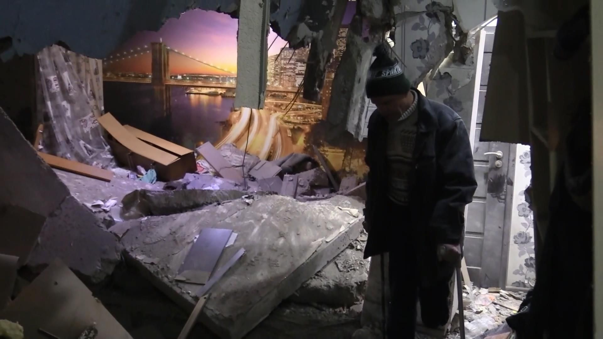 Через бойовиків Авдіївка залишилась без світла Через бойовиків Авдіївка залишилась без світла