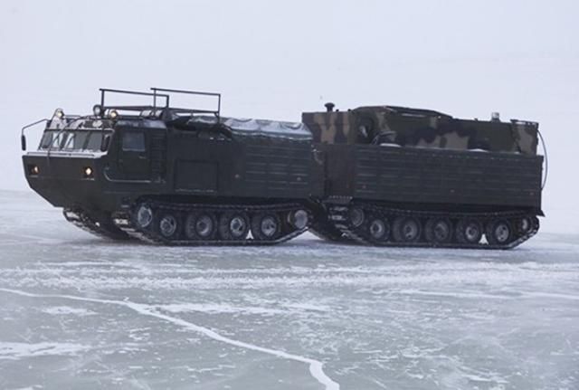 Россия добралась до Арктики: проводят массовые испытания военной техники