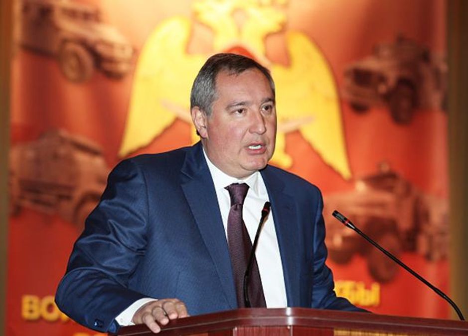 У Росії створюють ракети, що здатні "розірвати" протиракетну оборону США У Росії створюють ракети, що здатні "розірвати" протиракетну оборону США