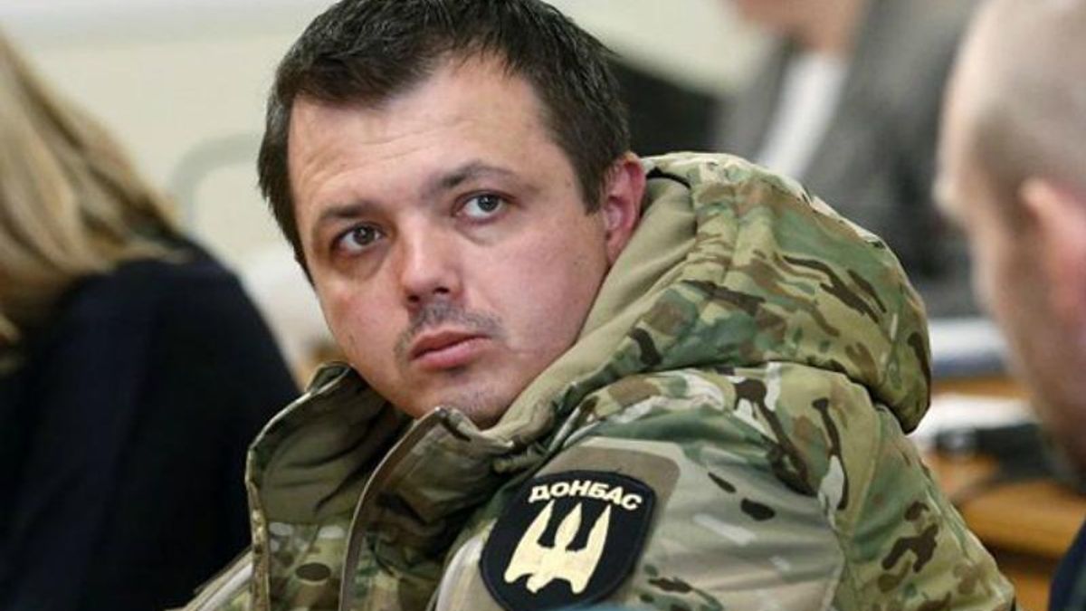 Хуже, чем Янукович: полиция пыталась ставить нас на колени – Семенченко о событиях под АП Хуже, чем Янукович: полиция пыталась ставить нас на колени – Семенченко о событиях под АП