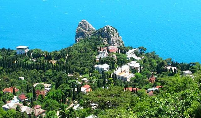 Санатории позакрывали. При Украине у нас работа была, – жители Крыма Санатории позакрывали. При Украине у нас работа была, – жители Крыма