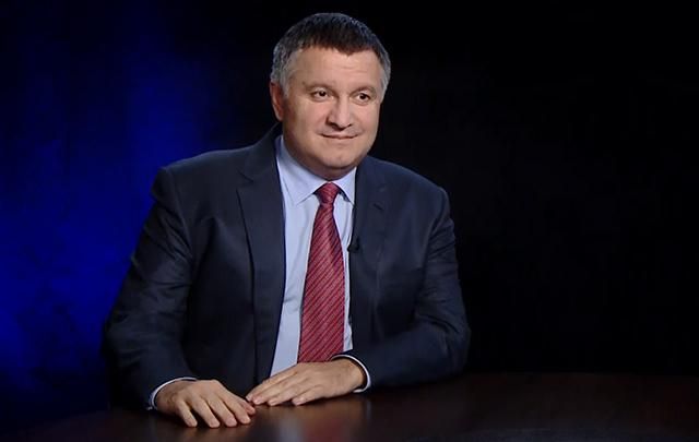 Аваков пропонує здати в оренду самого Артеменка Аваков пропонує здати в оренду самого Артеменка