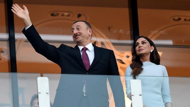 Сімейна справа: президент країни призначив свою дружину віце-президентом Сімейна справа: президент країни призначив свою дружину віце-президентом