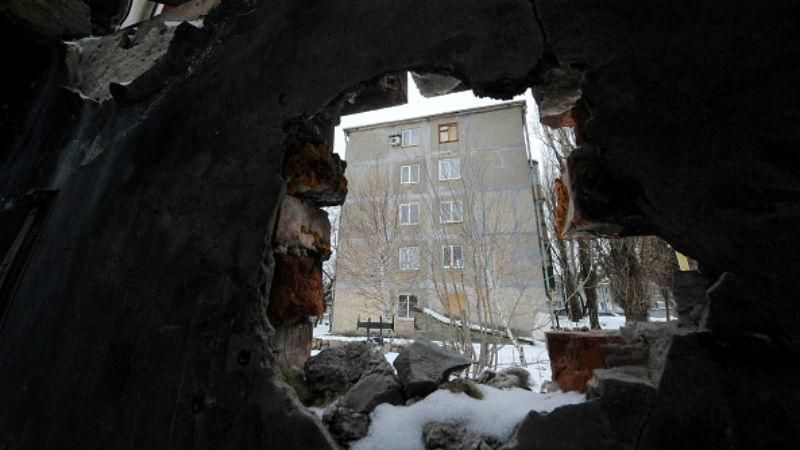 Бойовики ведуть потужний обстріл Авдіївки, – соцмережі Бойовики ведуть потужний обстріл Авдіївки, – соцмережі