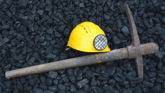 Альтернативи вугіллю з окупованого Донбасу не буде кілька років, – Гройсман Альтернативи вугіллю з окупованого Донбасу не буде кілька років, – Гройсман