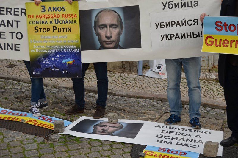 Українці "зірвали" виступ посла Росії у Португалії: опублікували фото