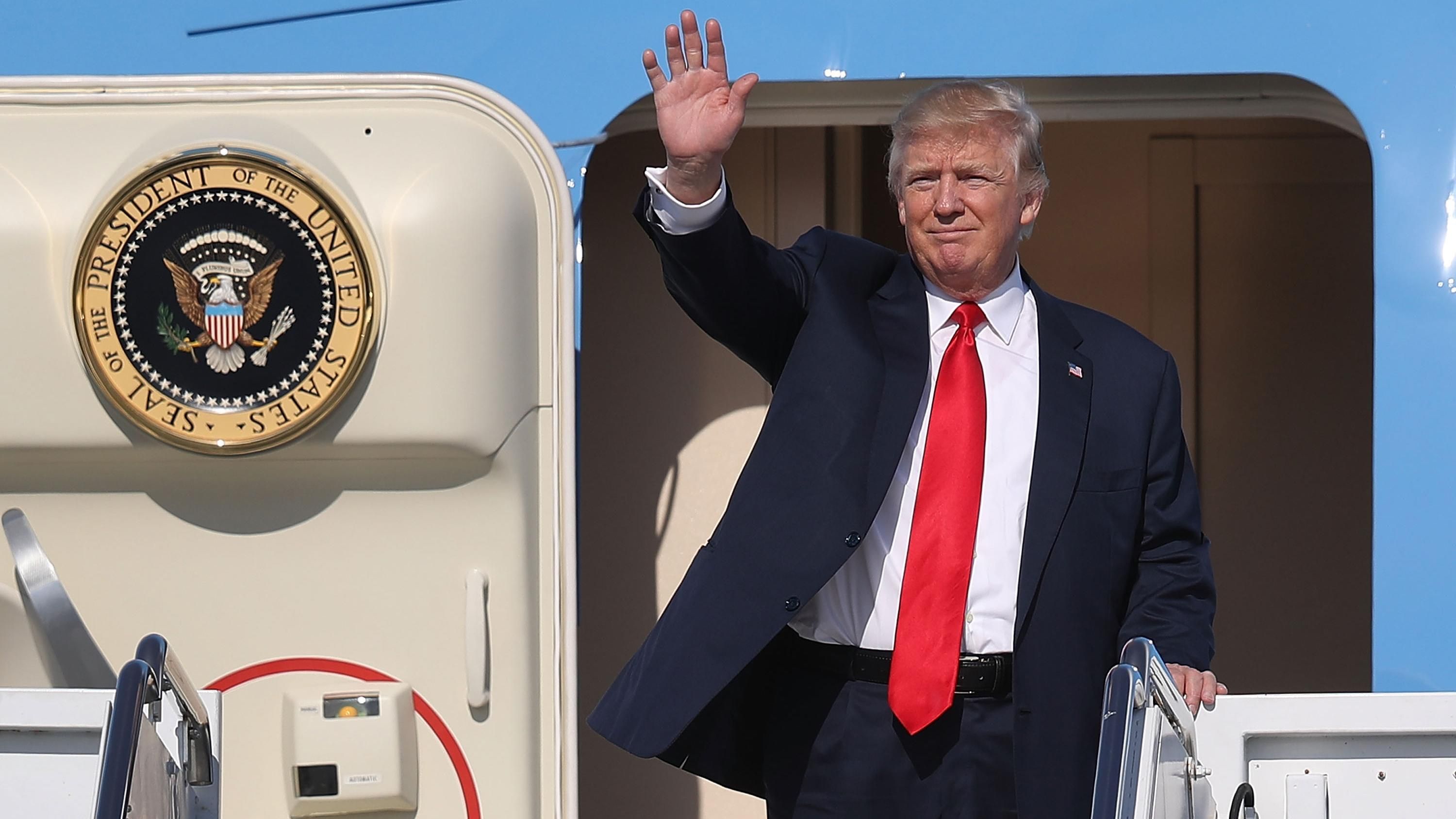 Стосунки Трампа та Росії: Білий дім зробив заяву Стосунки Трампа та Росії: Білий дім зробив заяву