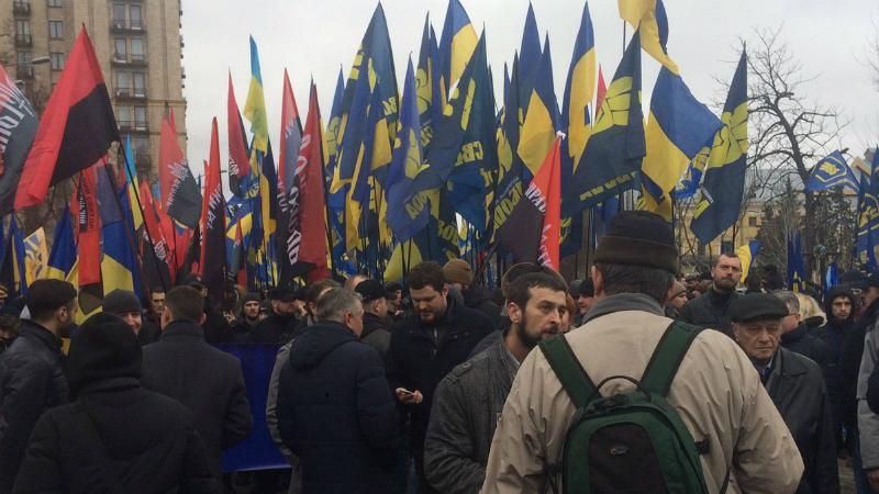 До Маршу гідності приєднались нардепи, заступник Авакова і Шкіряк До Маршу гідності приєднались нардепи, заступник Авакова і Шкіряк