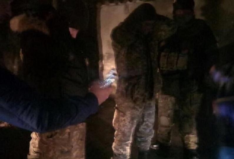 Розкрили подробиці справи контрактника, який віз зброю на Майдан Розкрили подробиці справи контрактника, який віз зброю на Майдан