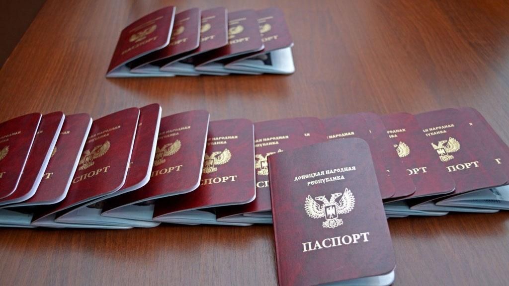 У Польщі різко відреагували на визнання Росією паспортів "ЛДНР"
