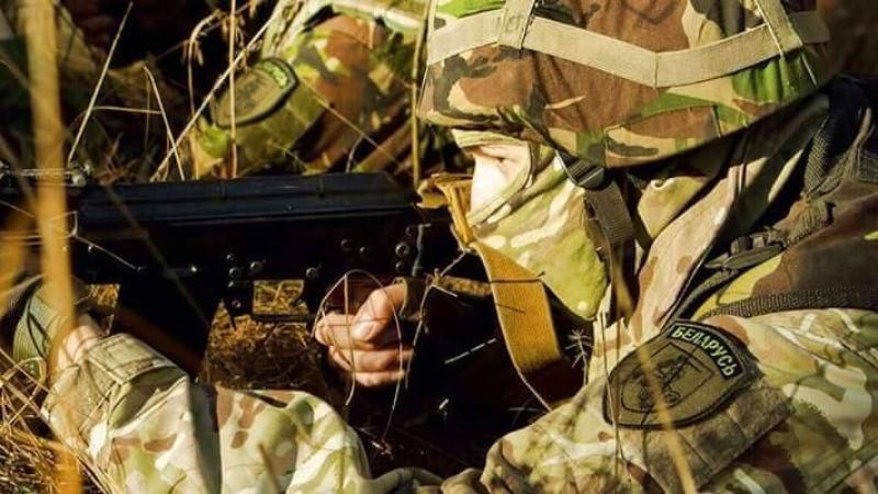 Украине не нужен. Белорус, который воевал в рядах АТО, получил убежище в Польше Украине не нужен. Белорус, который воевал в рядах АТО, получил убежище в Польше