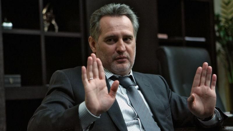 Фирташ покинул следственный изолятор: появилось видео Фирташ покинул следственный изолятор: появилось видео