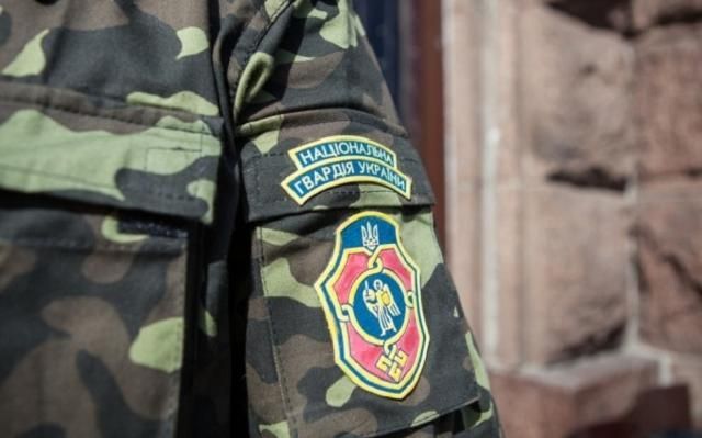 Нацгвардиець выстрелил в себя в Киеве: военный в больнице