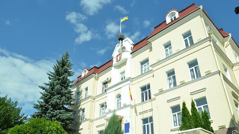 С покойного мэра Луцка никак не снимут полномочия С покойного мэра Луцка никак не снимут полномочия