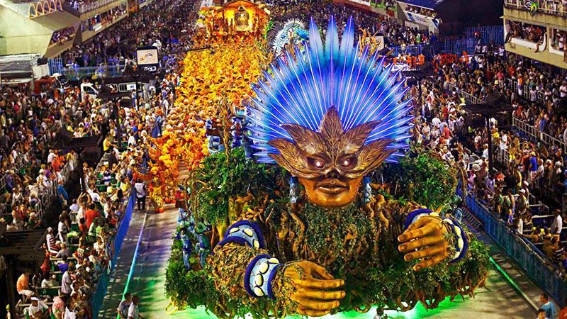 Карнавал в Рио начался громким скандалом