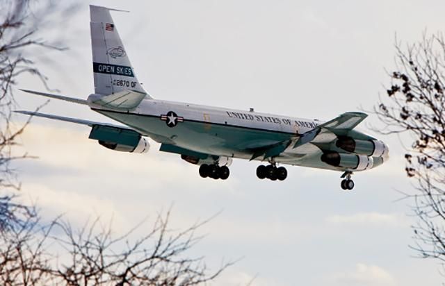 Над Росією політають літаки США та Франції Над Росією політають літаки США та Франції