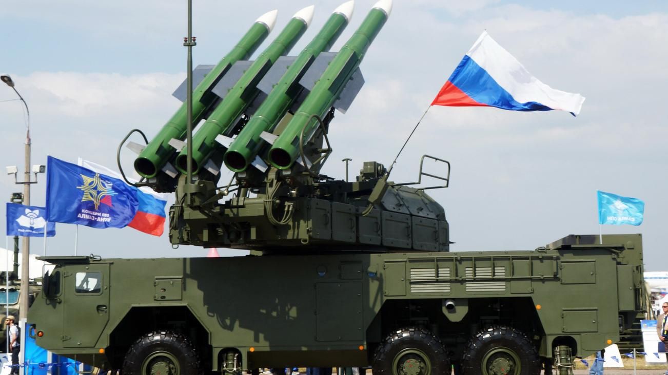 Россия развернет в Крыму комплексы "Бук" Россия развернет в Крыму комплексы "Бук"