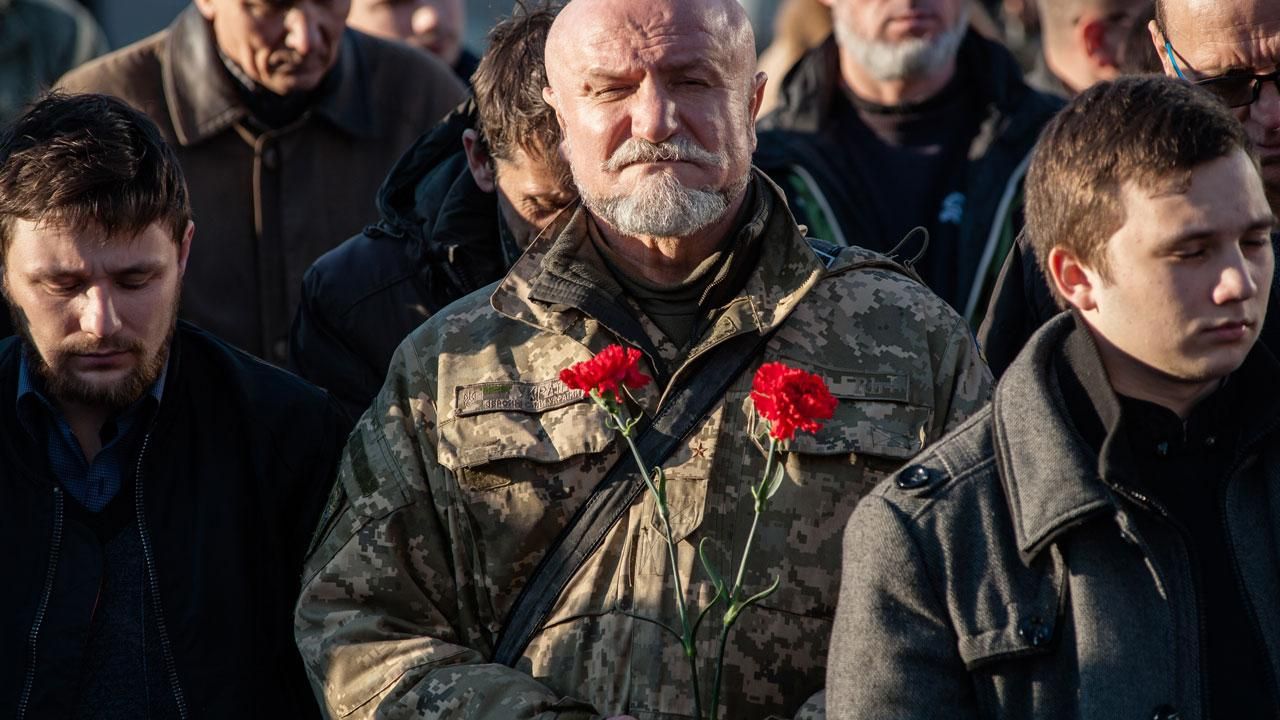 У Києві попрощались з бійцем АТО "Царем"
У Києві попрощались з бійцем АТО "Царем"