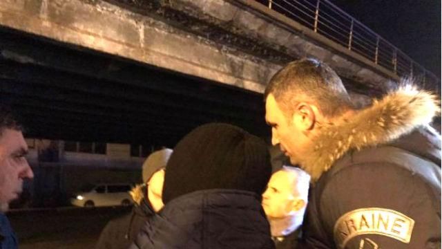 Кличко знайшов винних у обвалі Шулявського моста: підготував покарання Кличко знайшов винних у обвалі Шулявського моста: підготував покарання