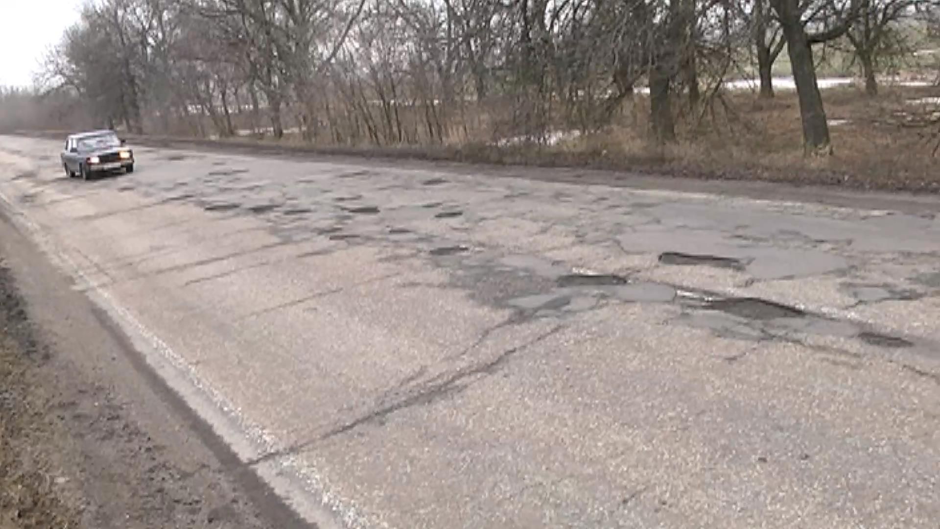 Не дороги, а направления: что не так со строительством и ремонтом украинских дорог