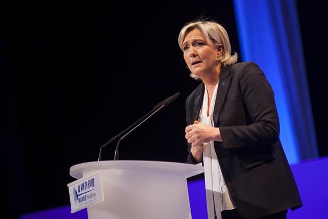 Французьку подругу Путіна позбавили недоторканності Французьку подругу Путіна позбавили недоторканності