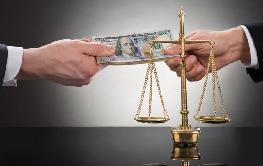 Судова система України – організована злочинна група на зразок наркокартелю, – експерт Судова система України – організована злочинна група на зразок наркокартелю, – експерт