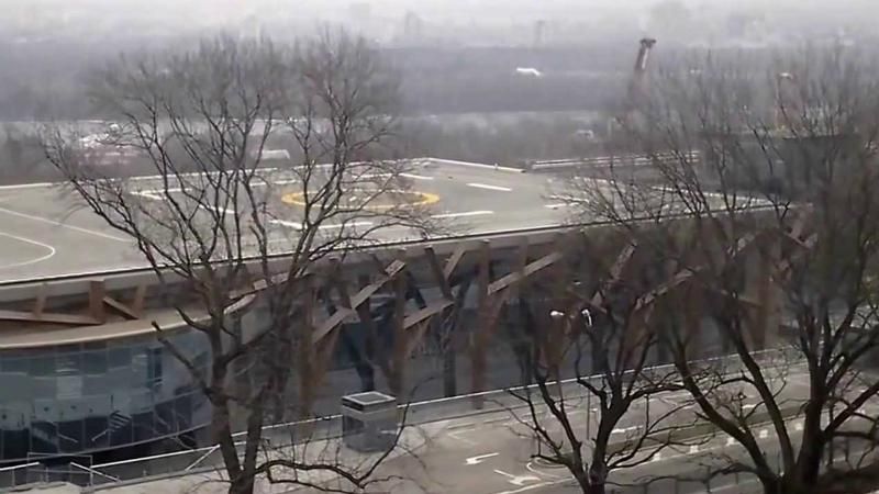 У Луценка зізнались, що шукали на "вертолітному майданчику Януковича" У Луценка зізнались, що шукали на "вертолітному майданчику Януковича"