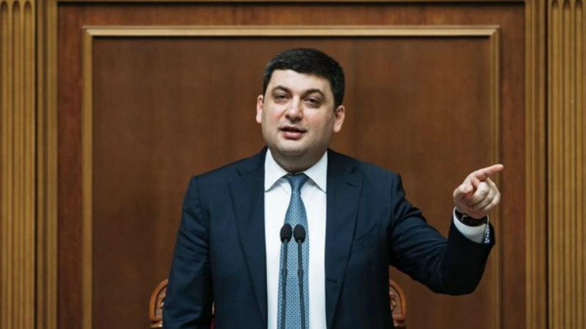 Гройсман рассказал, что из-за блокады приходится покупать уголь у России
Гройсман рассказал, что из-за блокады приходится покупать уголь у России
