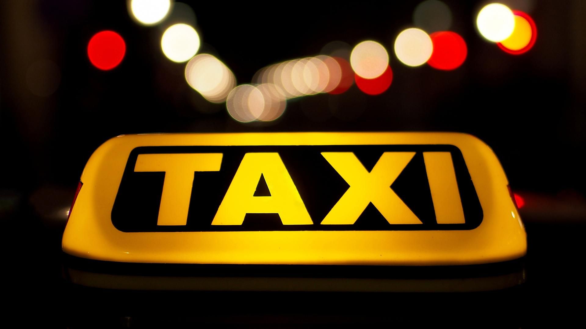 В Україні очікуються кардинальні зміни в роботі таксі
