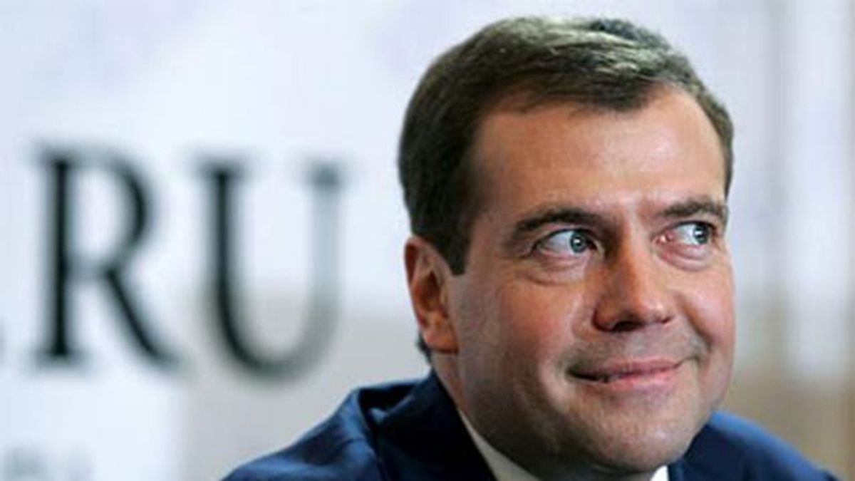 Захмарні статки Медведєва: що знайшли російські опозиціонери Захмарні статки Медведєва: що знайшли російські опозиціонери