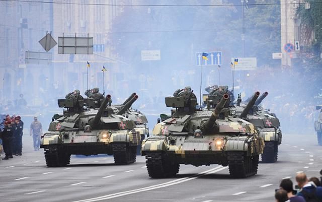 Для української армії замовлять чимало танків та автотехніки