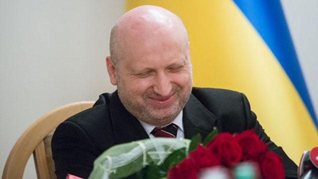 Сколько Турчинов заработал в феврале: обнародовали сумму Сколько Турчинов заработал в феврале: обнародовали сумму