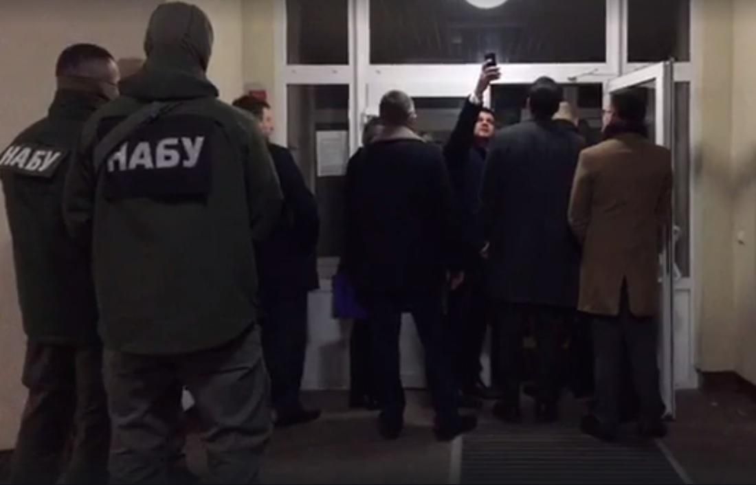 НАБУ відкрило провадження щодо нардепів, які "захищали" Насірова НАБУ відкрило провадження щодо нардепів, які "захищали" Насірова