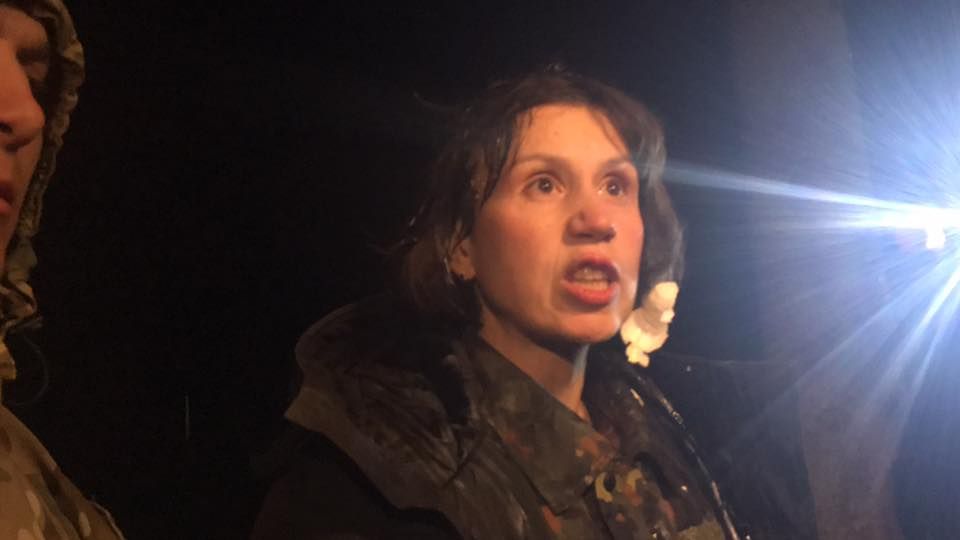 Чорновил устроила позорную сцену блокировщикам: опубликовано видео Чорновил устроила позорную сцену блокировщикам: опубликовано видео