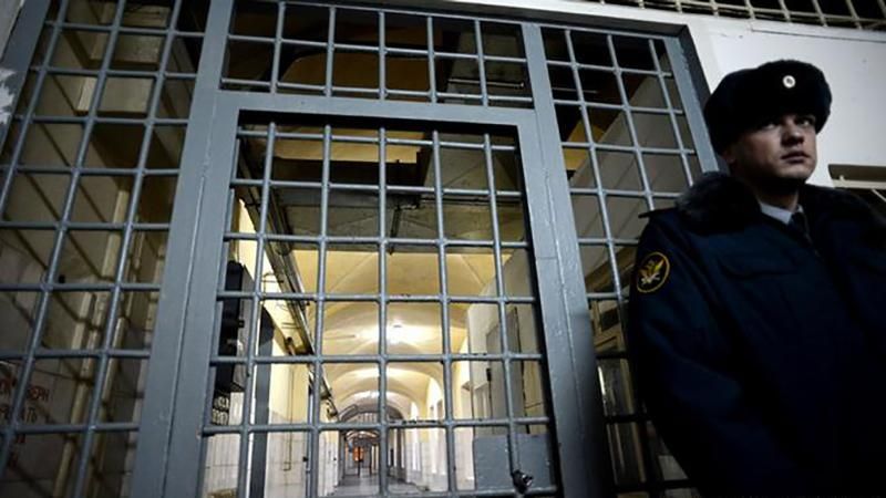 Россия и Украина договорились о перемещении 18 заложников из Крыма Россия и Украина договорились о перемещении 18 заложников из Крыма