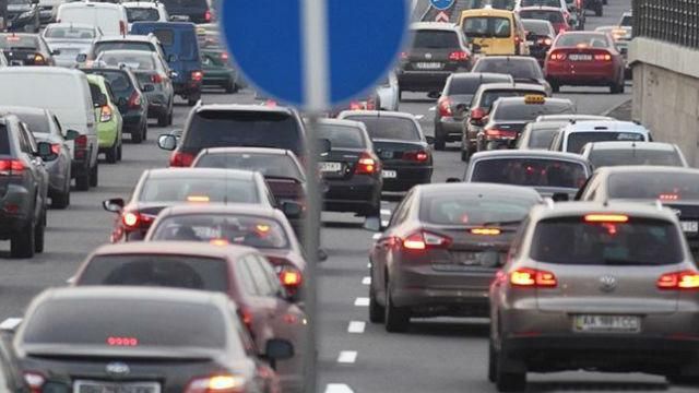 Київ паралізували серйозні затори Київ паралізували серйозні затори