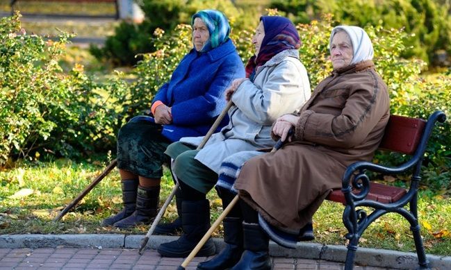 Підвищення пенсійного віку: у Гройсмана є добрі новини