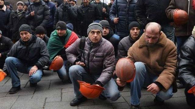 Шахтарі Львівщини припиняють відвантаження вугілля Шахтарі Львівщини припиняють відвантаження вугілля