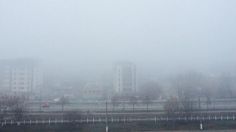 В Укргідрометцентрі розповіли, скільки ще кияни страждатимуть від смогу 